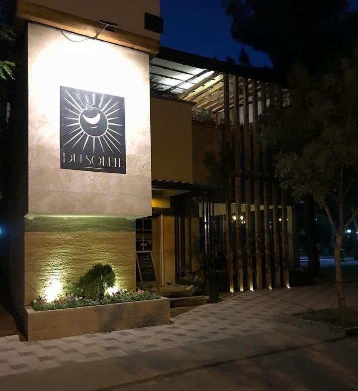 کافه رستوران دوسولی