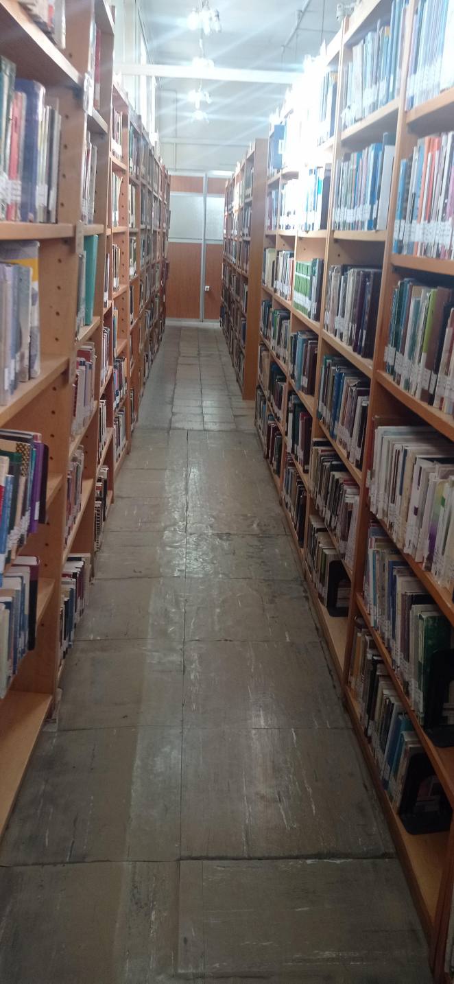 کتابخانه عمومی دکتر شریعتی