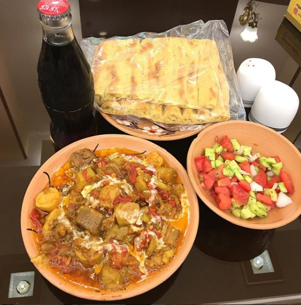 رستوران سنتی ملاقه