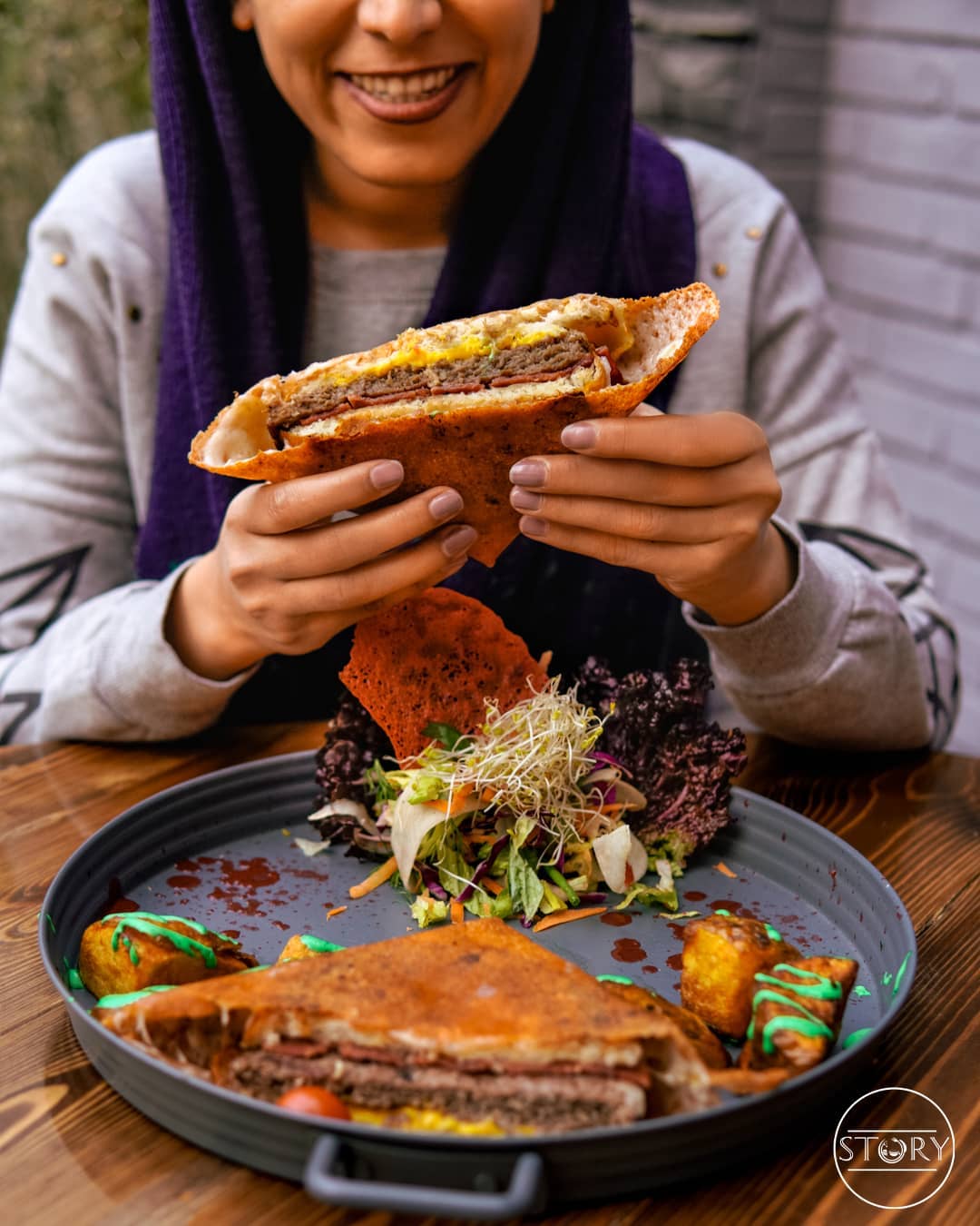 اضافه شده توسط  علی