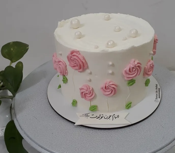 کیک و شیرینی سمیه پرنیان