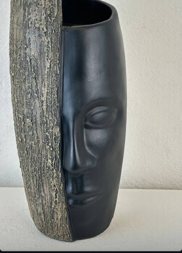 استودیو هنری دست