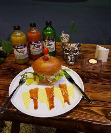 رستوران آکاژو