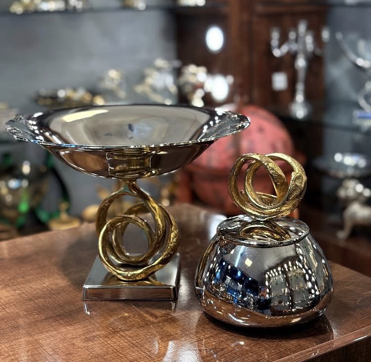 ایوان گالری