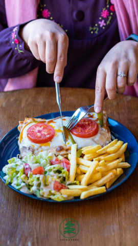 کافه رستوران آبیس