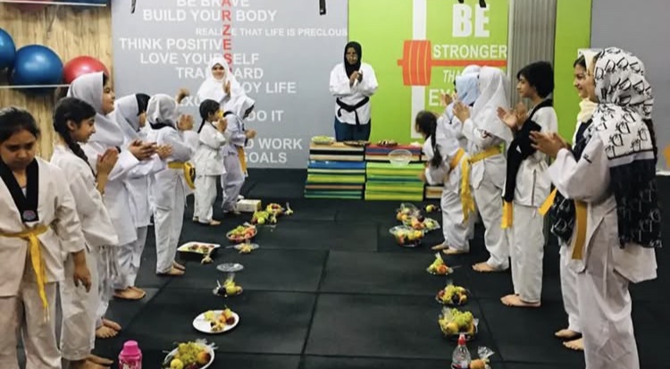 باشگاه ورزشی بانوان ورزش و نشاط