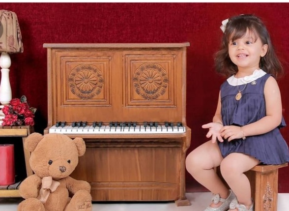 آتلیه عکاسی ظهور