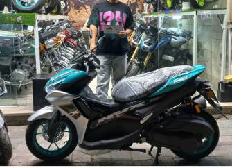 موتور سیکلت احسان