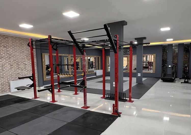 باشگاه ورزش و زندگی