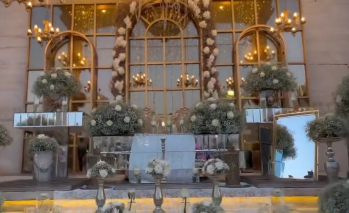 تالار و باغسرای پارمیس