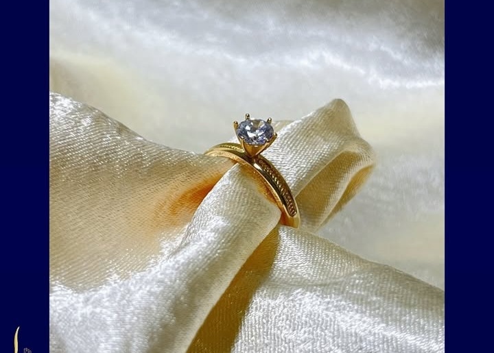 جواهری امیرا