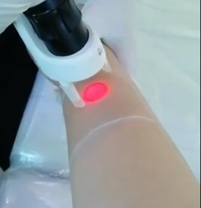 كلینیك پوست و مو ام بی