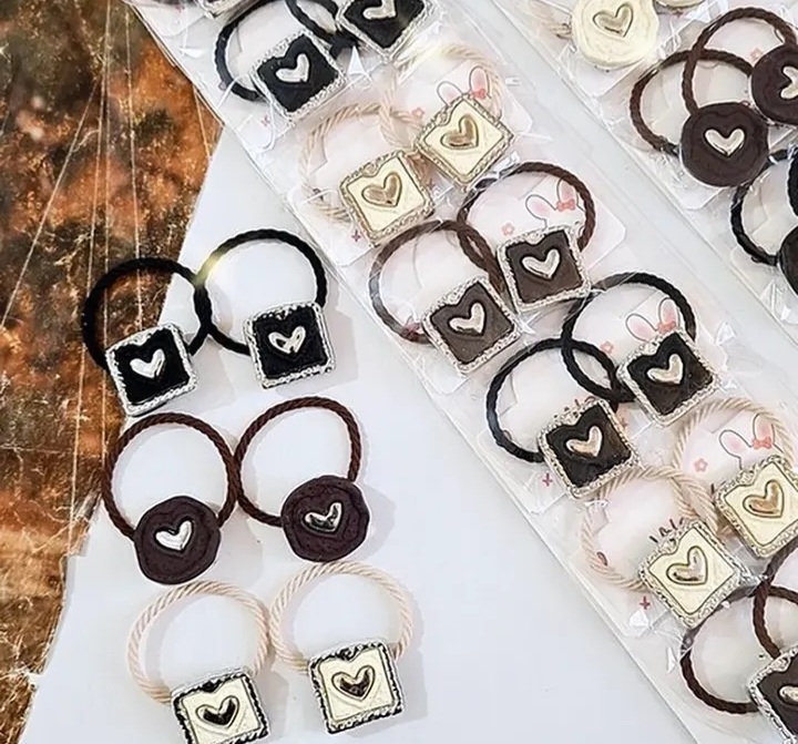 بدلیجات و اکسسوری نفیس