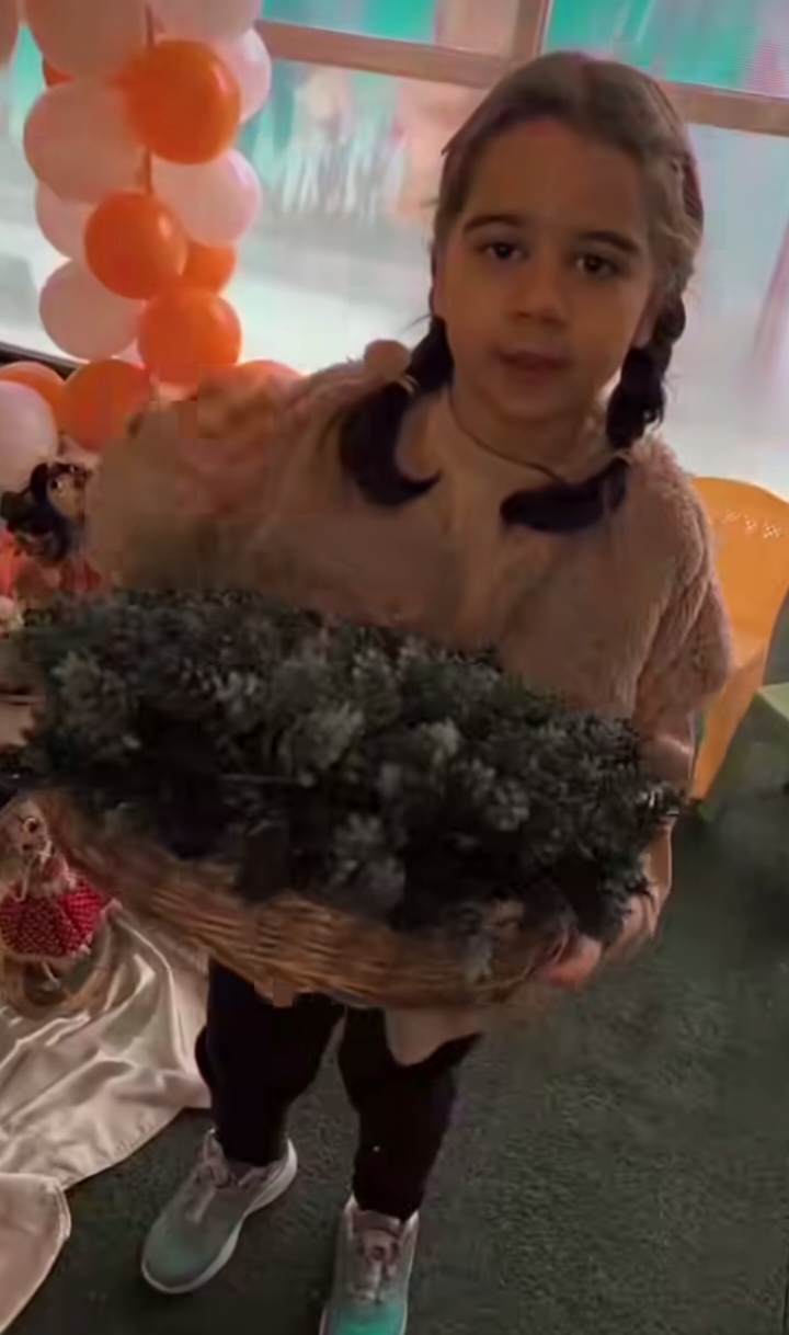 مهد کودک آذین