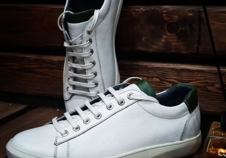 کفش چرم معین