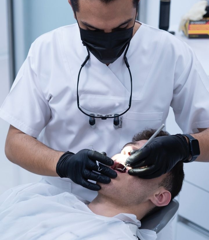 دندان پزشکی دکتر علی عزیزی