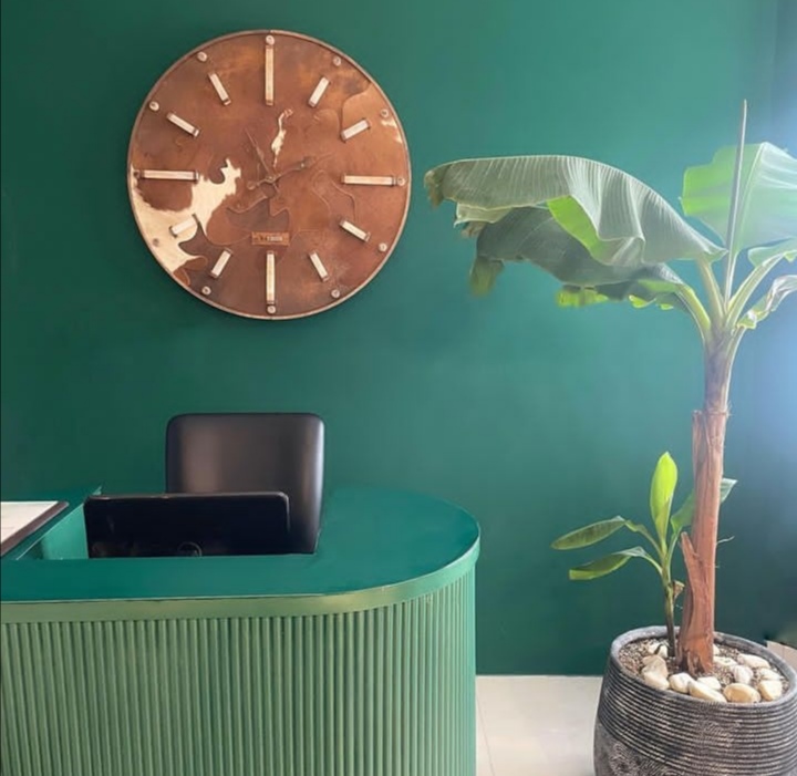 حمام و فشیال اسپا 11:11