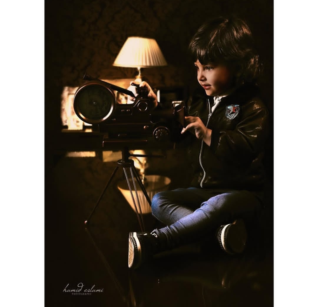 آتلیه کودک جلوه های ماندگار