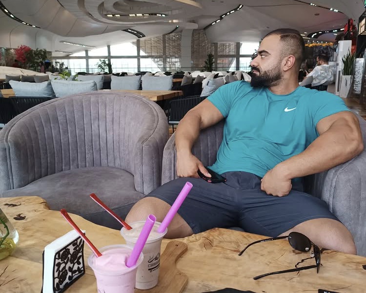 مربی ورزشی محمد عرفانزاده