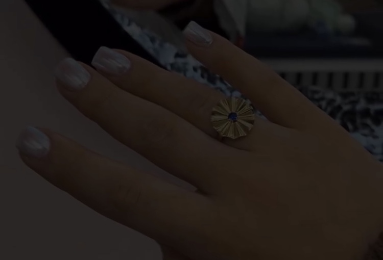 گالری طلا جواهر آیسل