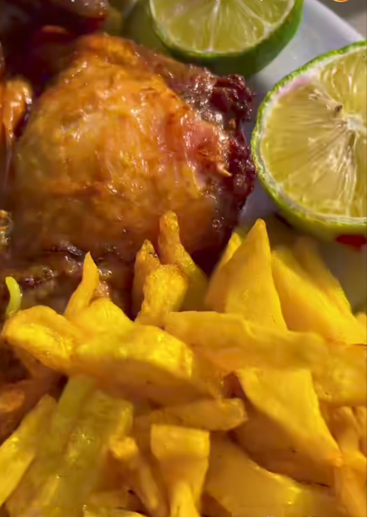 رستوران نون و نمک (شعبه vip)