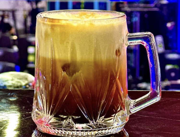 باشگاه ورزشی زرین