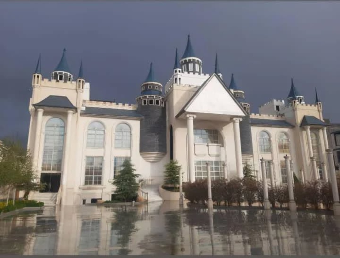 مجموعه پذیرایی قصر جواهر