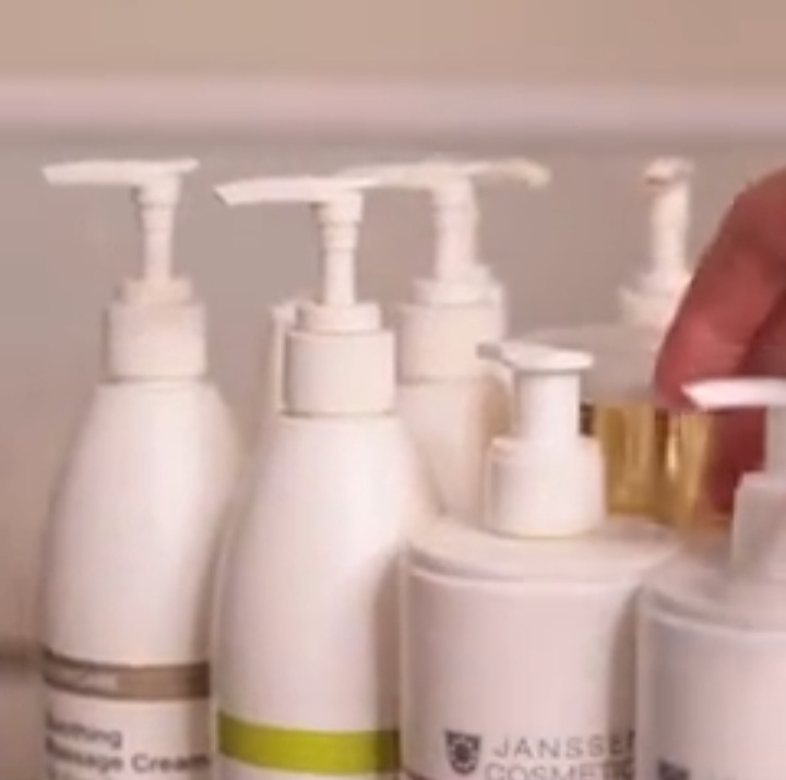 سالن زیبایی پوپر