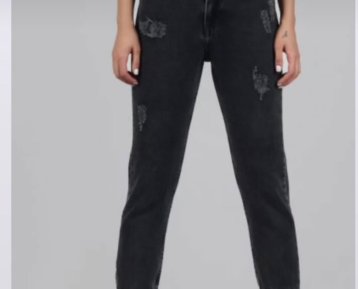 فروشگاه پوشاک مانلی