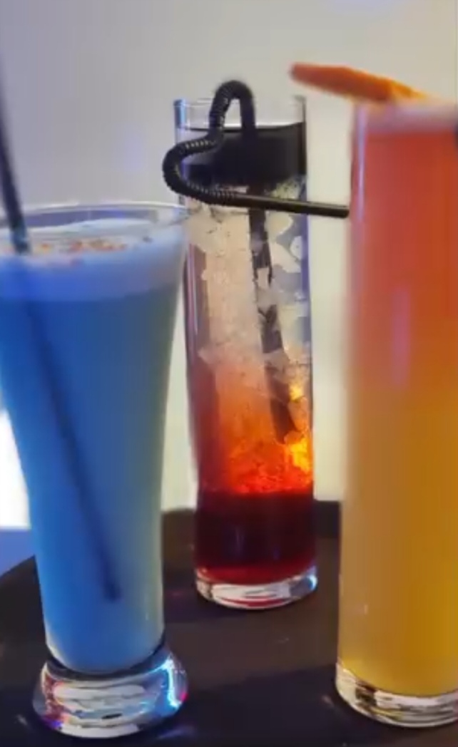 کافی شاپ سون استار