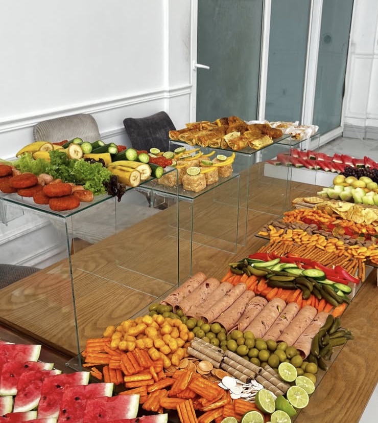 تشریفات مجالس دنیای رنگی