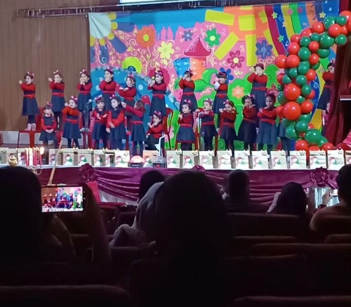 مهد کودک باغ قصه