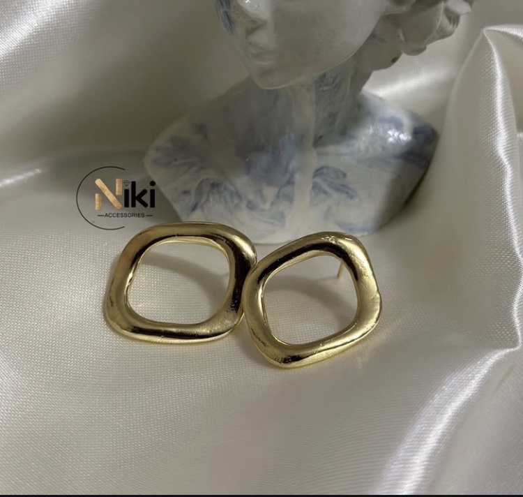 بدلیجات و اکسسوری نیکی