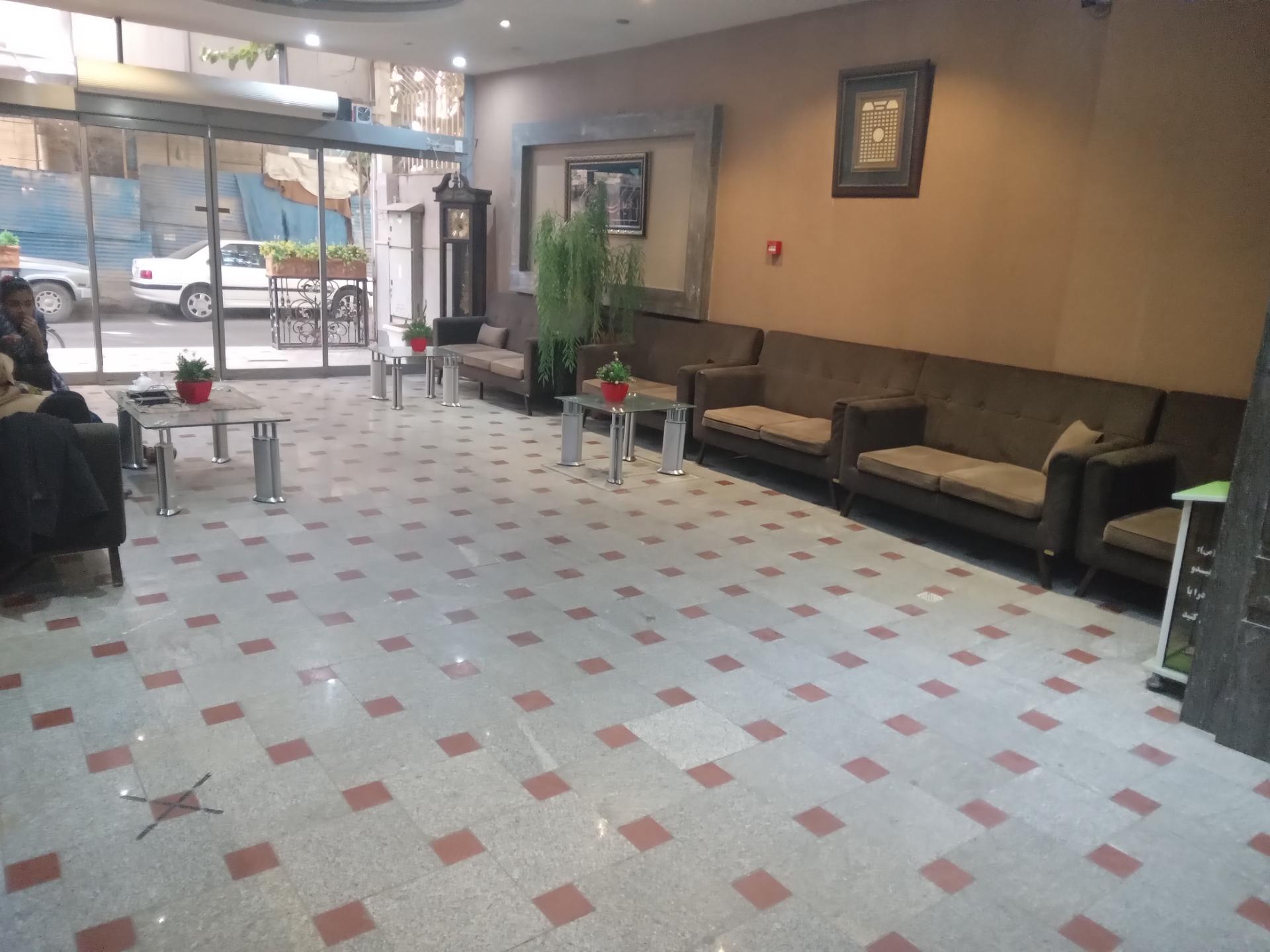 هتل زاینده رود