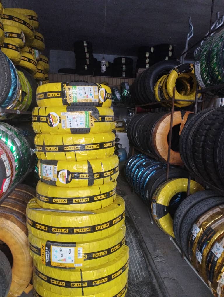 لاستیک فروشی خلیلی