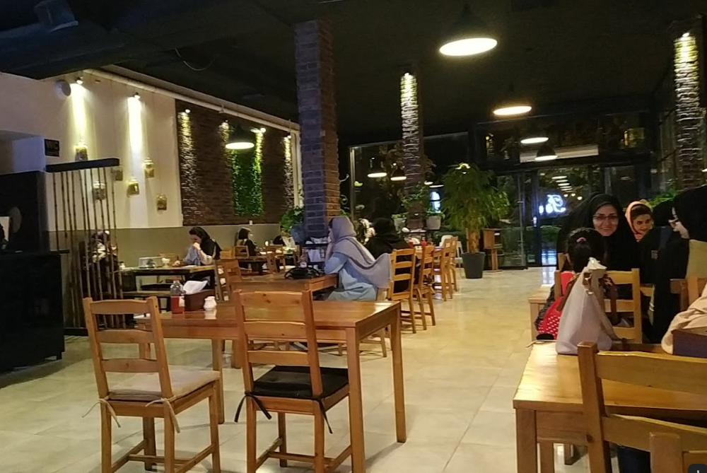 رستوران ایتالیایی پای