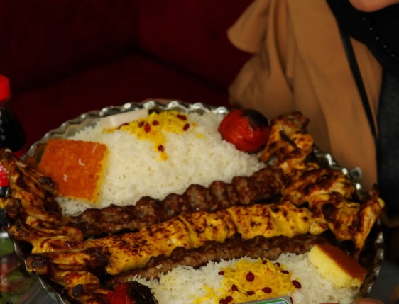 کبابی ریحون