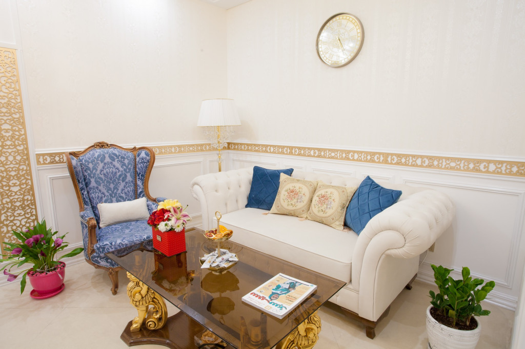 کلینیک زیبایی گلدن رویال